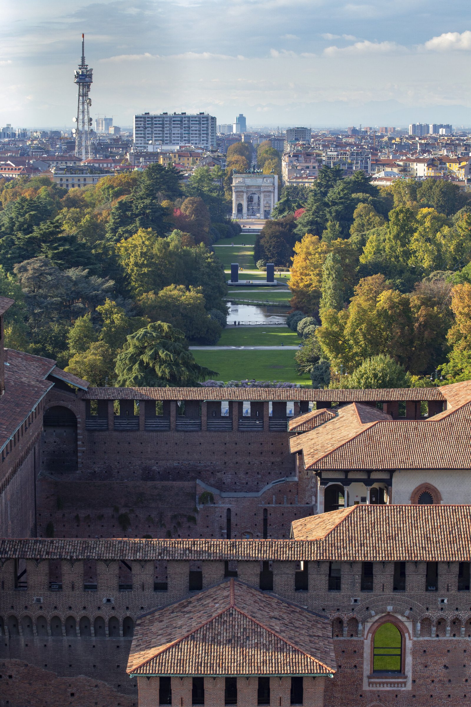 Parco Sempione e Arco della Pace ripresi dalle merlate del Castello Sforzesco