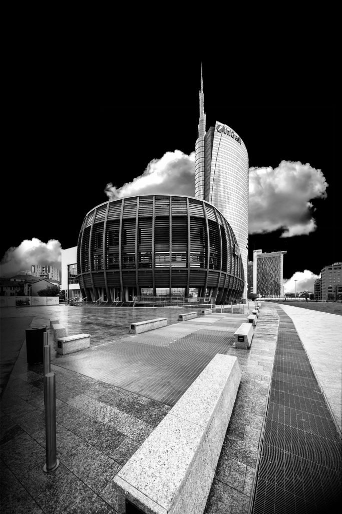 Piazza Gae Aulenti